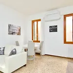 Ca Soranzo Apartment